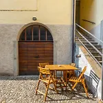Apartment Corenno Plinio - Castello Oleandro Housing Among And Castle Dervio
